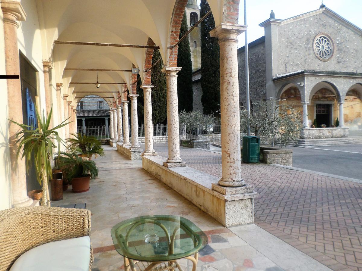 Locanda Al Santuario Peschiera del Garda Exterior photo